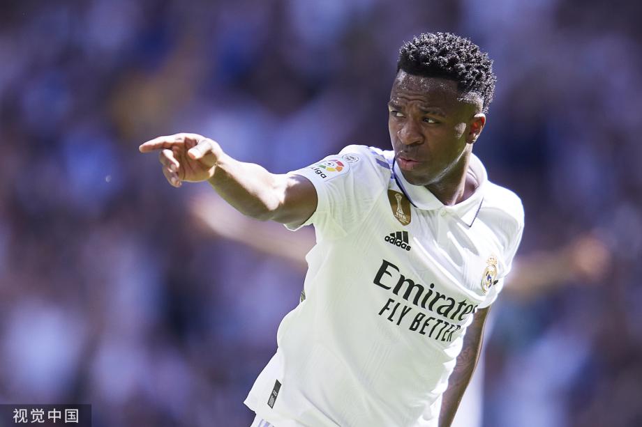 戴的比赛装 戴的比赛装